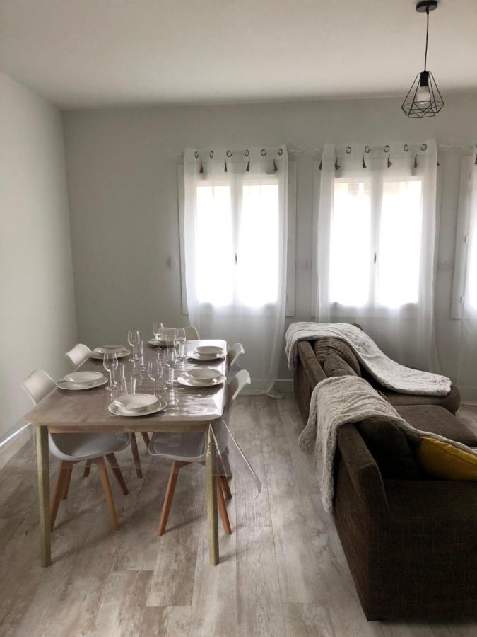 Appartement Cosy Et Lumineux Caussens Esterno foto